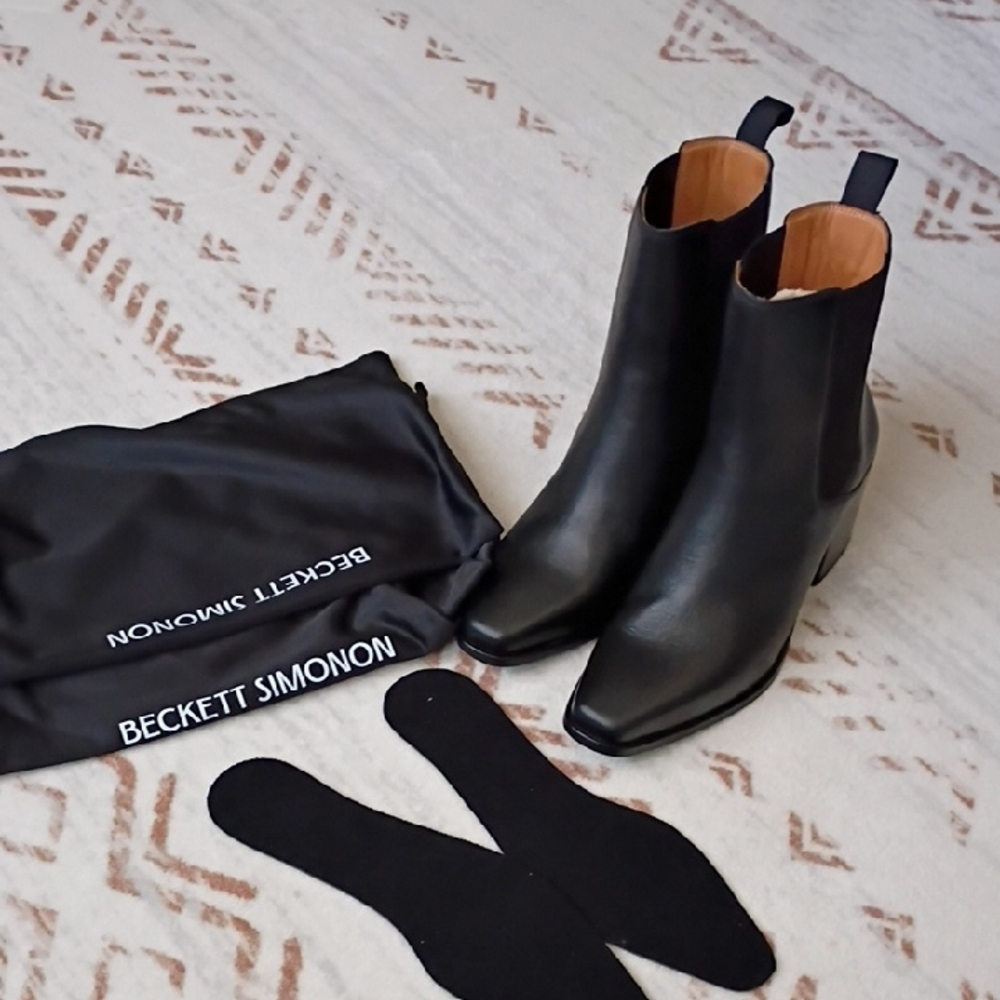 Beckett Simonon Bianca Chelsea Boots - Black Leather - Women's Size 6.5 NIB